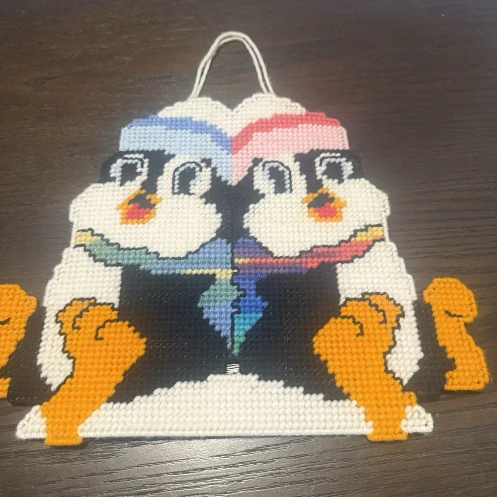 Two winter plastic canvas penguins‎